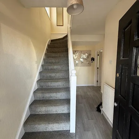 5 Bedroom In Filton * Bristol