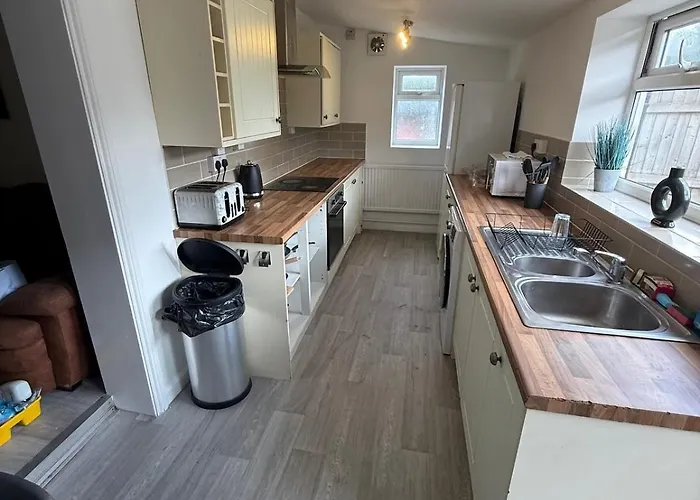 Dom wakacyjny 5 Bedroom In Filton Bristol