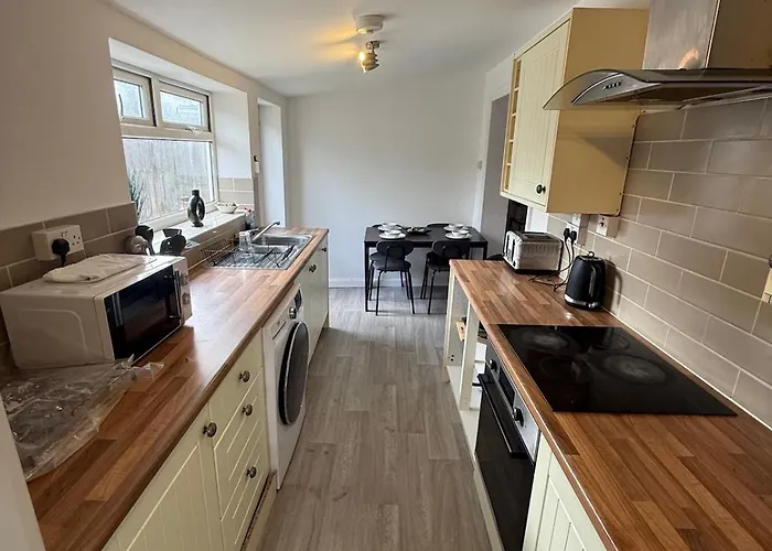 5 Bedroom In Filton Ferienhaus